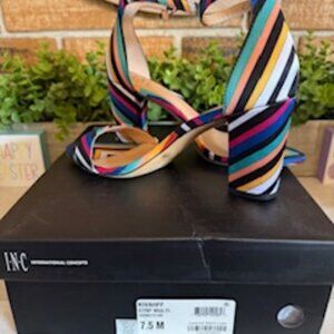 International Concepts multi color dress shoe size 7 1/2